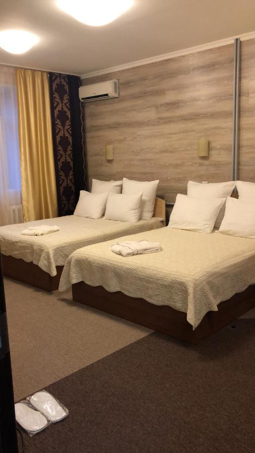 Mereke Hotel Ustʼ-Kamenogorsk Exterior foto